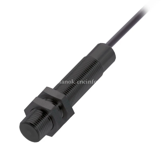 Датчик ёмкостный BALLUFF BCS M12BBI1-POC40D-EP02